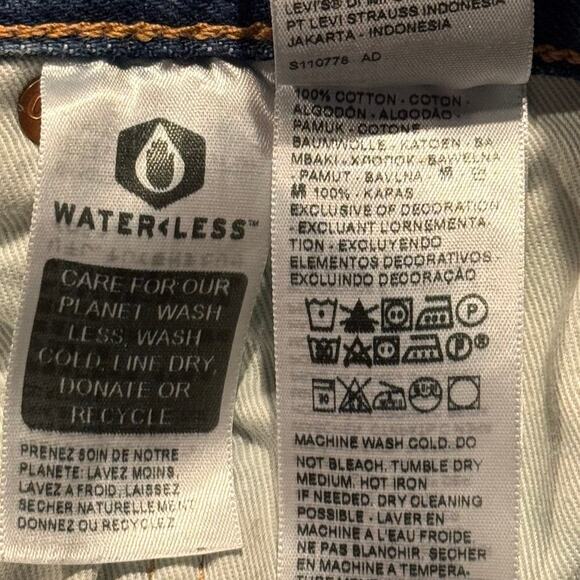 Levis Jeans 501 Straight 150th Anniversary Distressed Button Fly Blue Size 30x30 - Picture 4 of 7